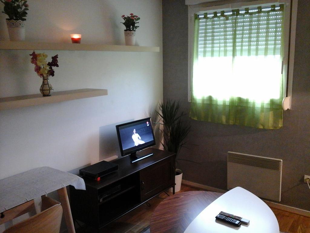 Beau Studio Noisy-Le-Grand Apartamento Habitación foto